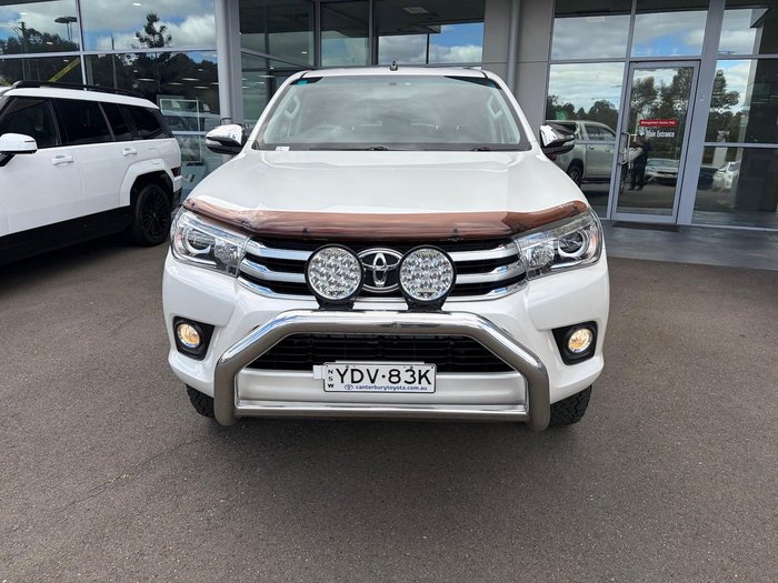 2016 Toyota Hilux SR5