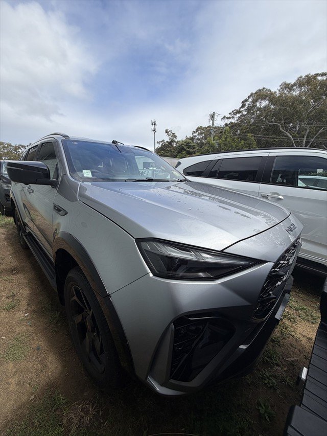 2026 Isuzu MU-X