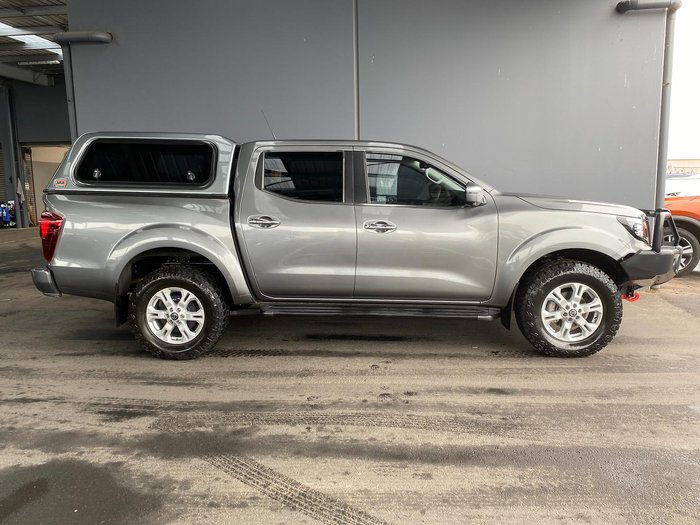 2021 Nissan Navara ST