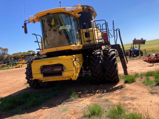 2012 New Holland CR9060