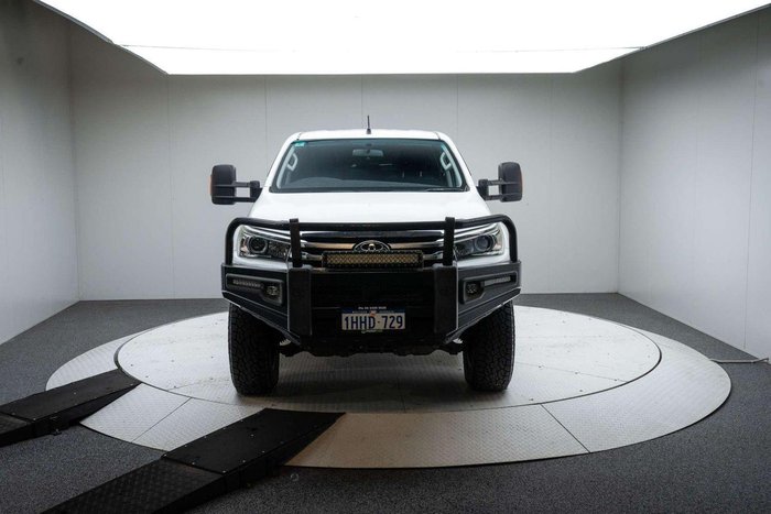 2017 Toyota Hilux SR5