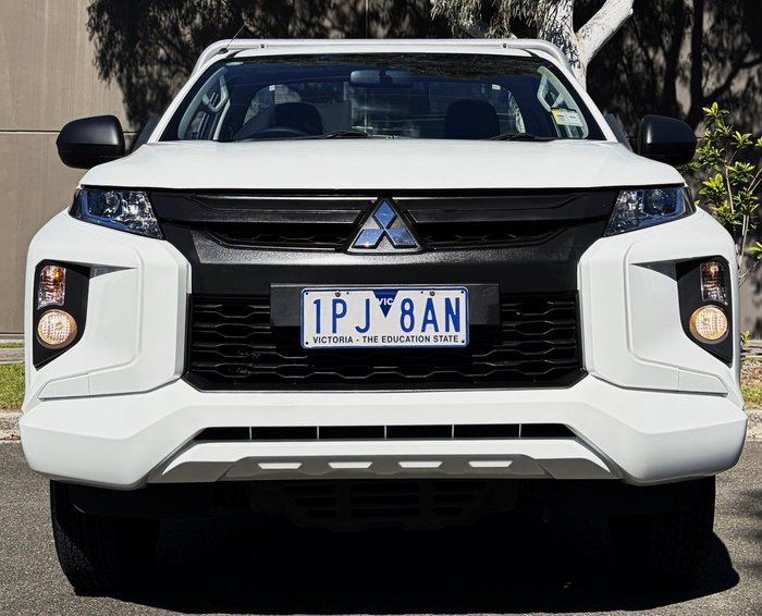 2019 Mitsubishi Triton GLX