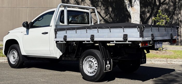 2019 Mitsubishi Triton GLX