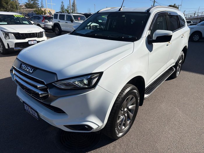 2022 Isuzu MU-X