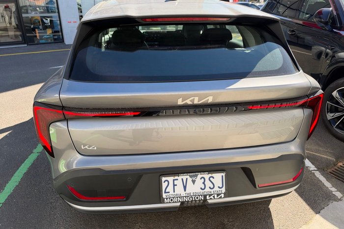 2025 Kia K4