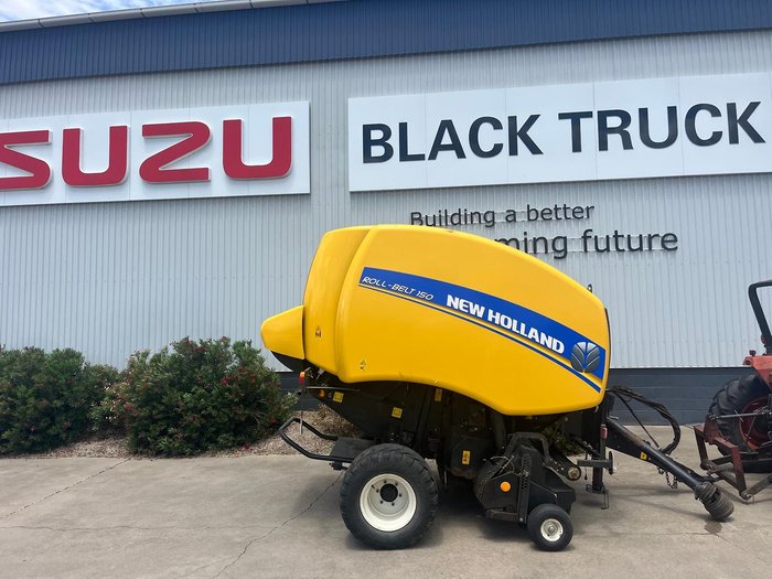 New Holland RB150