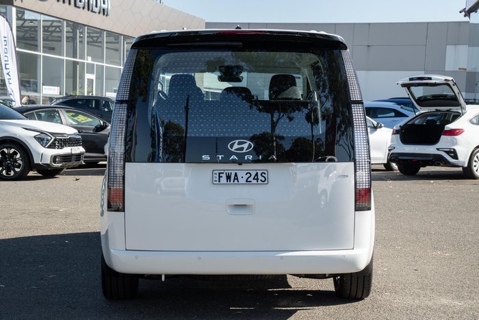 2026 Hyundai STARIA