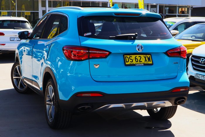 2022 MG HS Essence