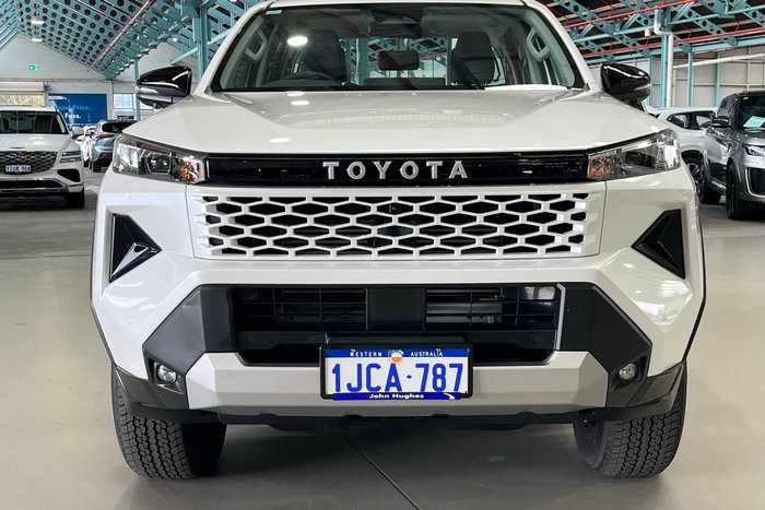 2026 Toyota Hilux SR 48V