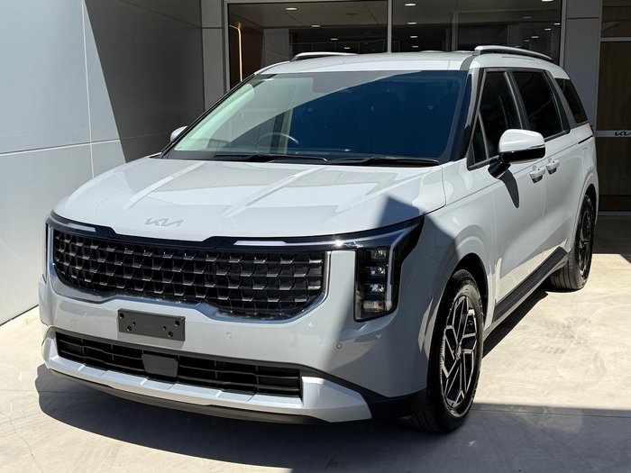 2025 Kia Carnival