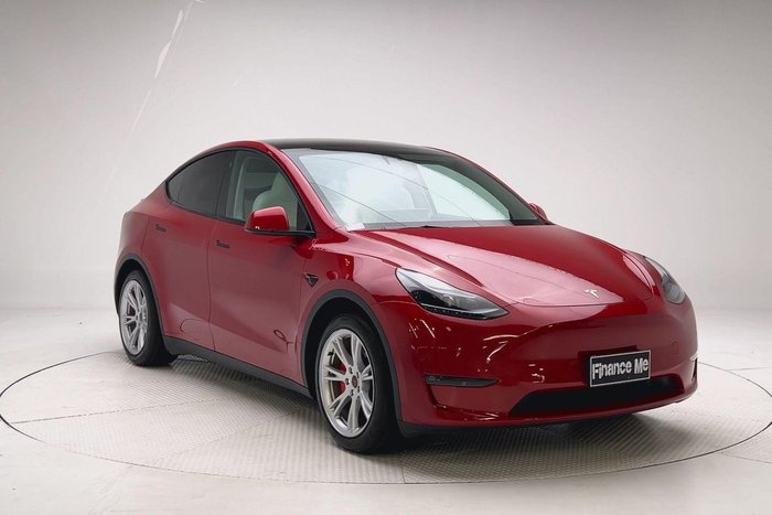 2023 Tesla Model Y Performance