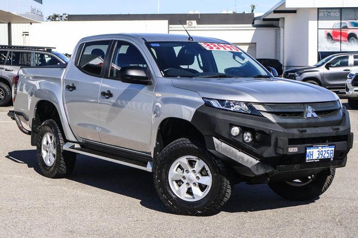 2020 Mitsubishi Triton