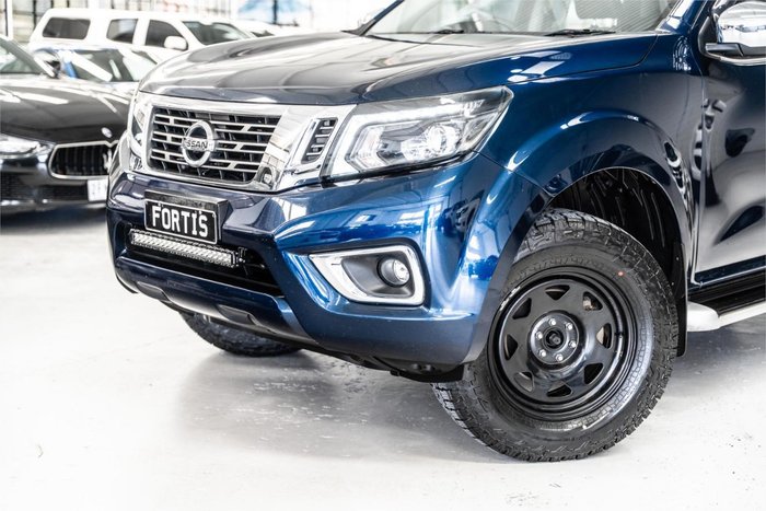2019 Nissan Navara ST-X