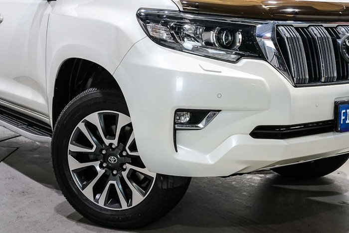 2022 Toyota Landcruiser Prado VX