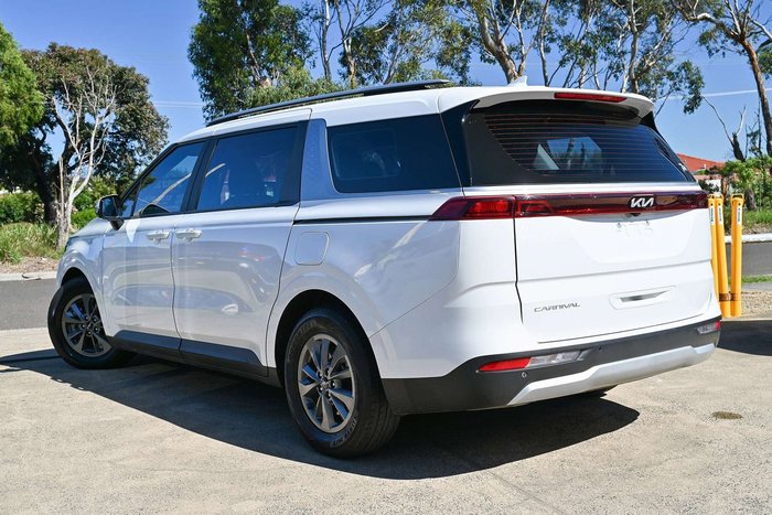 2022 Kia Carnival S