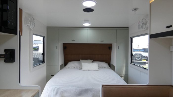 2026 Viscount V4 Premium, Big Bathroom