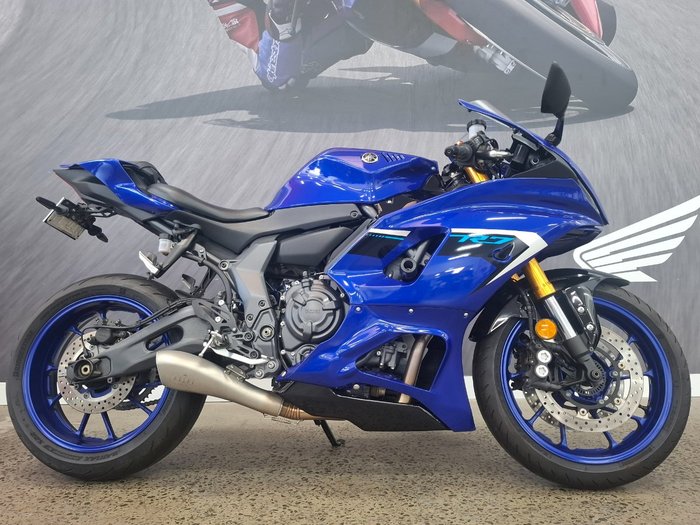 2024 Yamaha YZF-R7LA