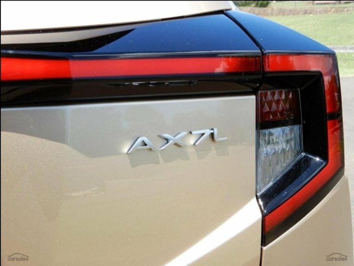 2025 Mahindra XUV3XO AX7L
