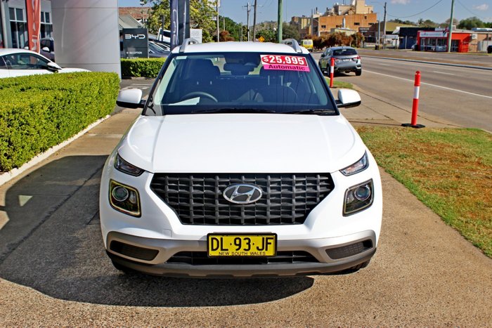 2025 Hyundai Venue (No Badge)