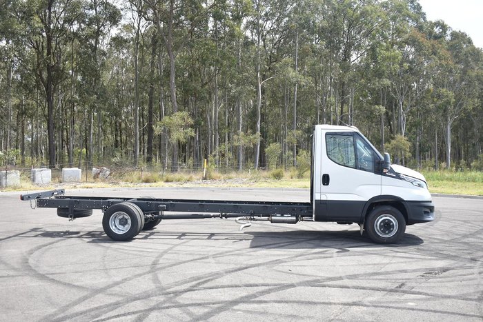 2025 Iveco Daily 70C21