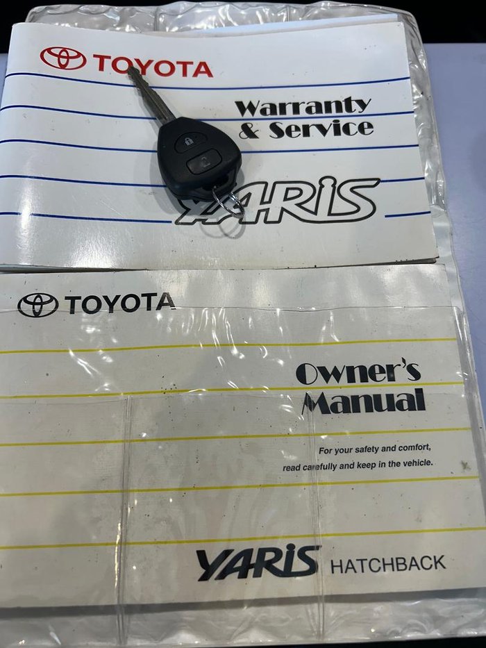 2006 Toyota Yaris YR