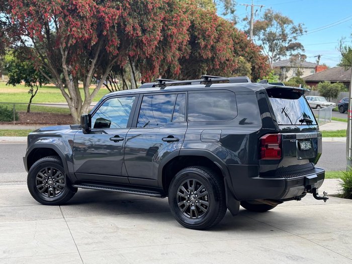 2025 Toyota Landcruiser Prado GXL
