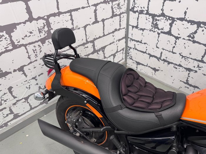 2021 Kawasaki Vulcan 900 Custom (VN900C) Vulcan Orange