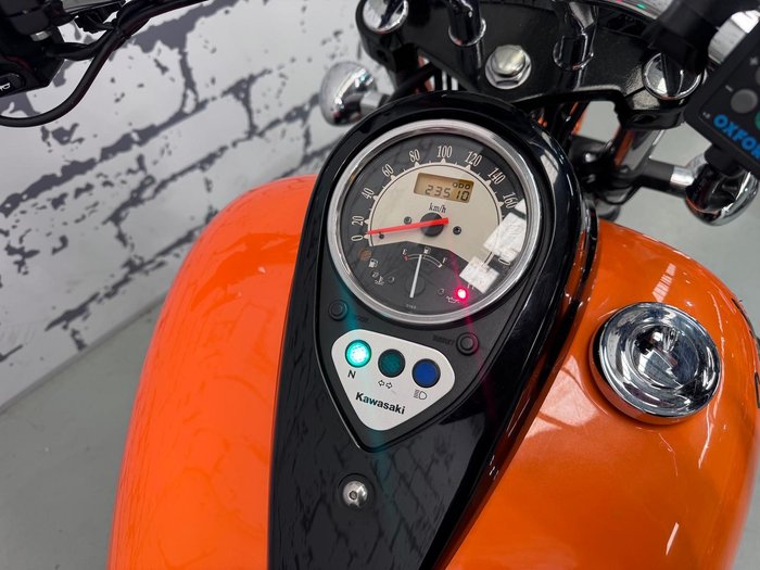 2021 Kawasaki Vulcan 900 Custom (VN900C) Vulcan Orange