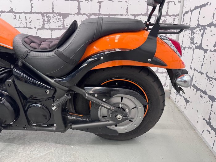 2021 Kawasaki Vulcan 900 Custom (VN900C) Vulcan Orange
