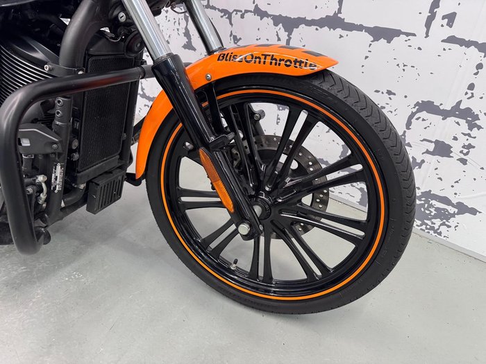 2021 Kawasaki Vulcan 900 Custom (VN900C) Vulcan Orange