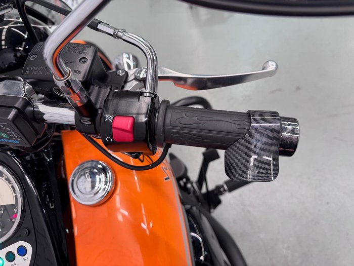 2021 Kawasaki Vulcan 900 Custom (VN900C) Vulcan Orange