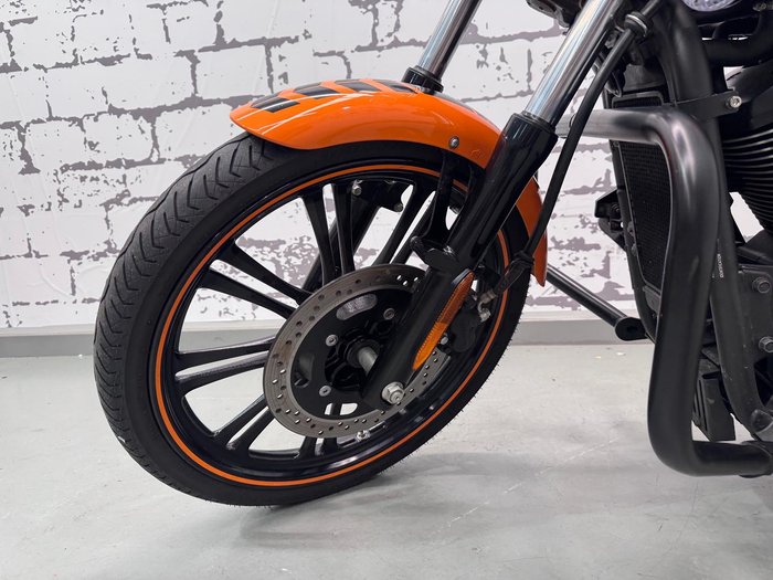 2021 Kawasaki Vulcan 900 Custom (VN900C) Vulcan Orange