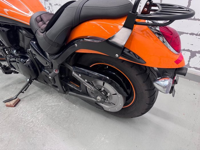 2021 Kawasaki Vulcan 900 Custom (VN900C) Vulcan Orange