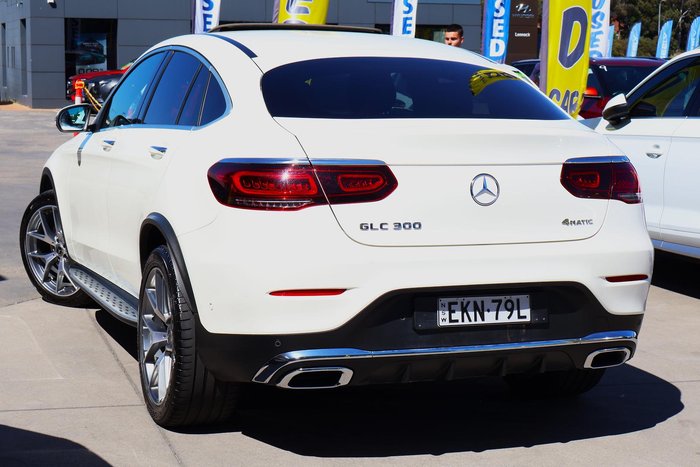 2020 Mercedes-Benz GLC-Class GLC300