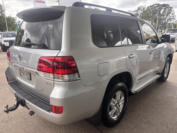 2020 Toyota Landcruiser