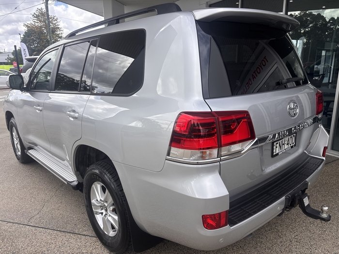 2020 Toyota Landcruiser
