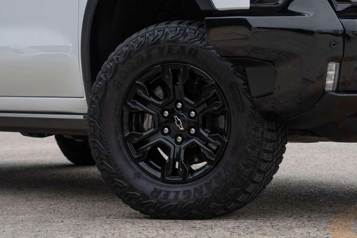 2025 Chevrolet Silverado