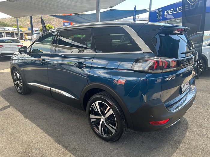 2021 Peugeot 5008 GT