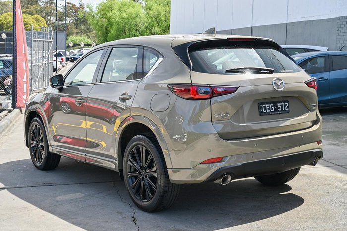 2022 Mazda CX-5 Akera