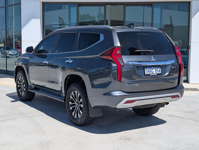 2021 Mitsubishi Pajero Sport GLS