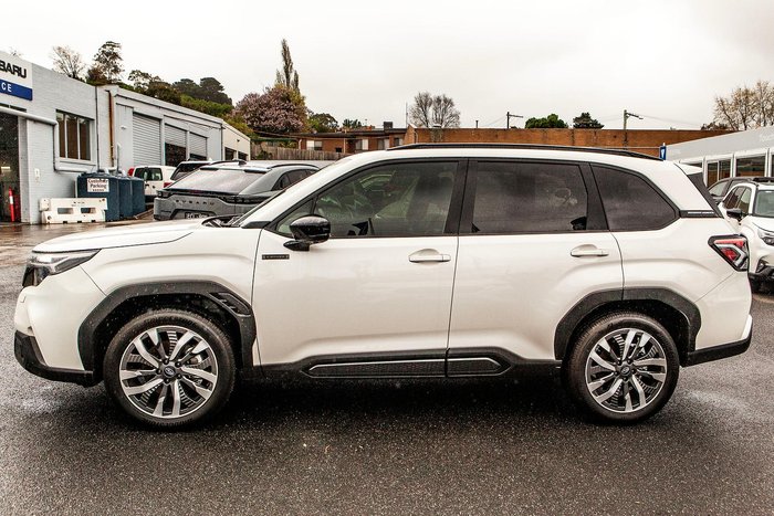 2025 Subaru Forester Hybrid Touring