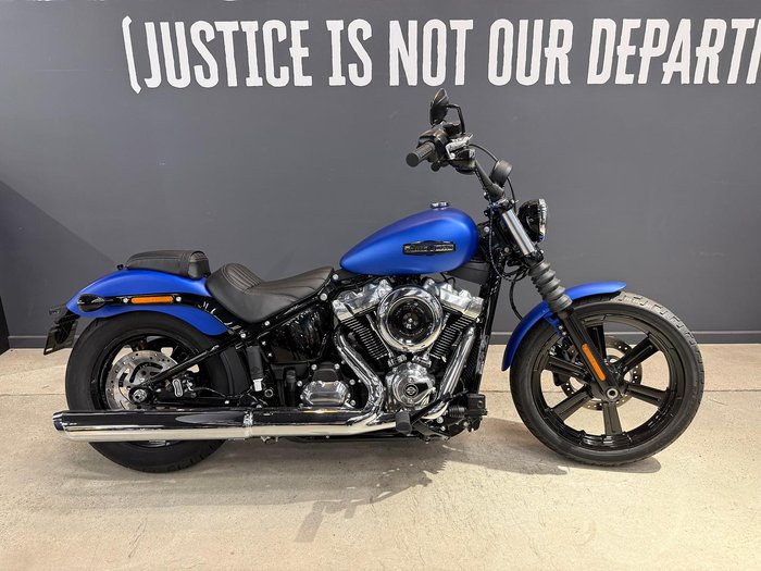 Harley-Davidson Street Bob 117 (FXBB) Softail