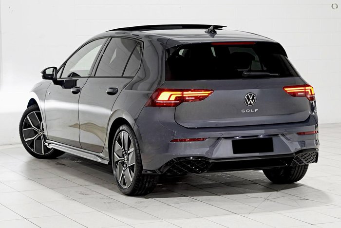 2025 Volkswagen Golf 110TSI R-Line