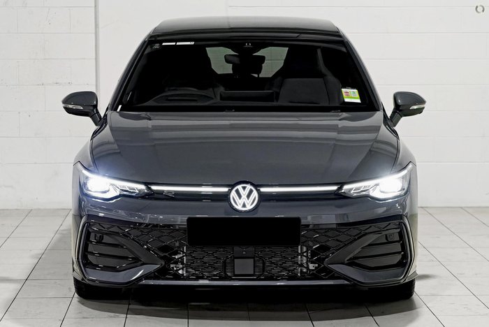 2025 Volkswagen Golf 110TSI R-Line