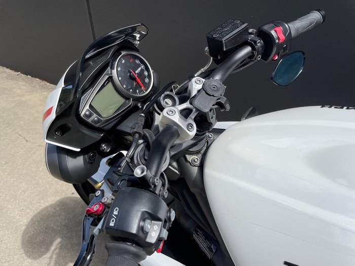 2020 Triumph Street Triple S 660 LAMS Street Triple White