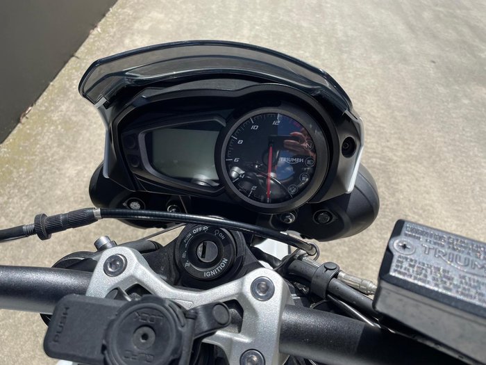 2020 Triumph Street Triple S 660 LAMS Street Triple White
