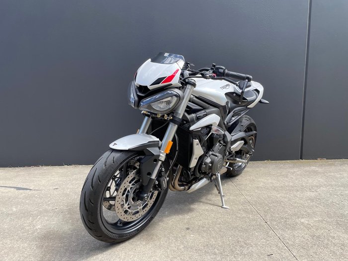 2020 Triumph Street Triple S 660 LAMS Street Triple White