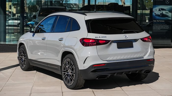 2026 Mercedes-Benz GLA-Class GLA200 Special Edition