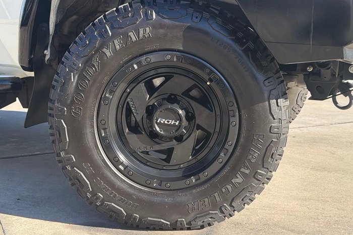 2023 Toyota Landcruiser GXL Troopcarrier