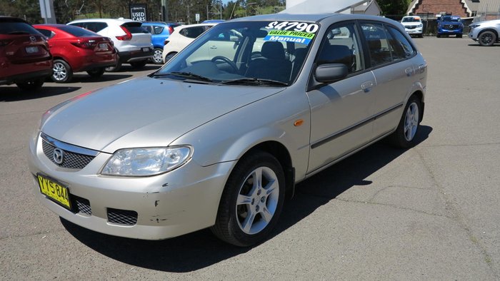 2003 Mazda 323